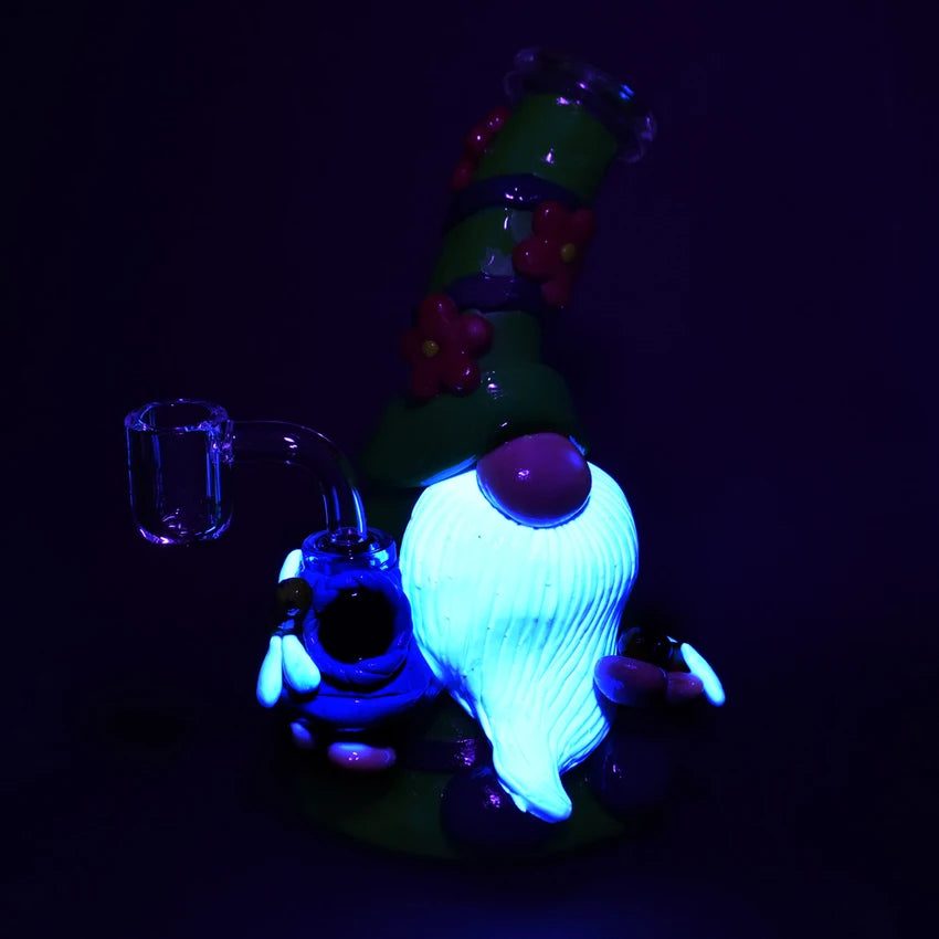 CaliConnected 7” Flower Gnome Glass & Enamel Dab Rig – Colors Vary