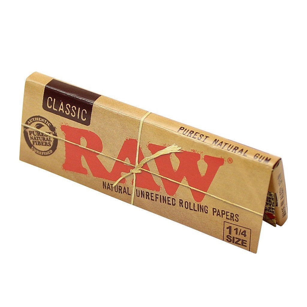 Raw® Classic 1.25" Rolling Papers